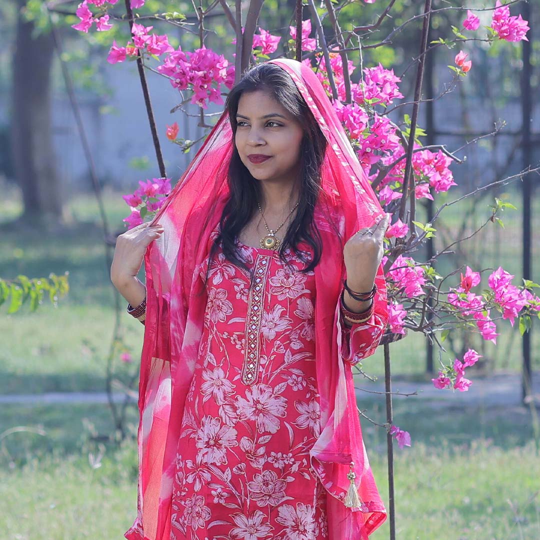 Pahnawaa Scarlet Bloom Floral Suit Set