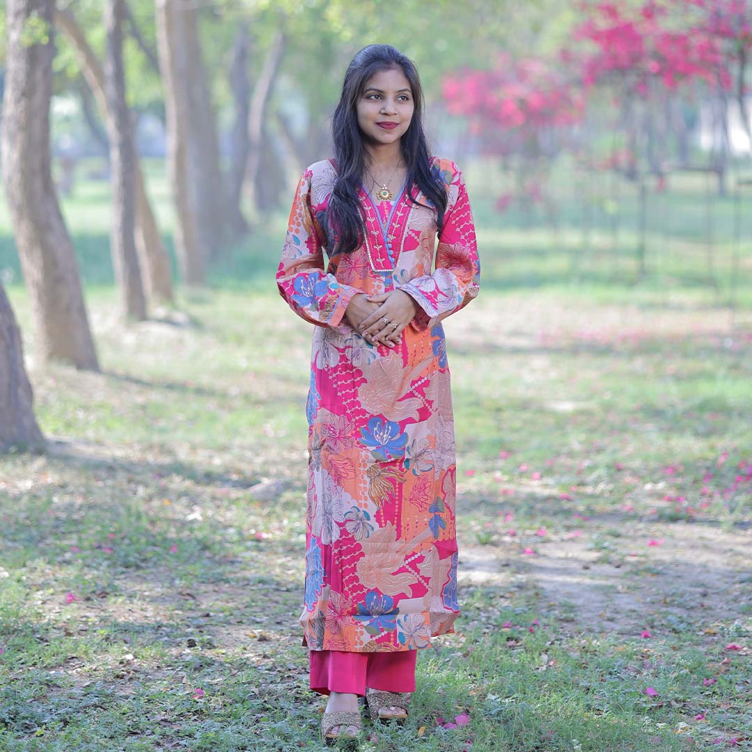Pahnawaa Bold Bloom Printed Kurta Set