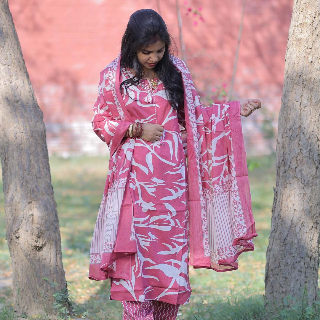 Pahnawaa Rosewood Handblock Print Suit Set