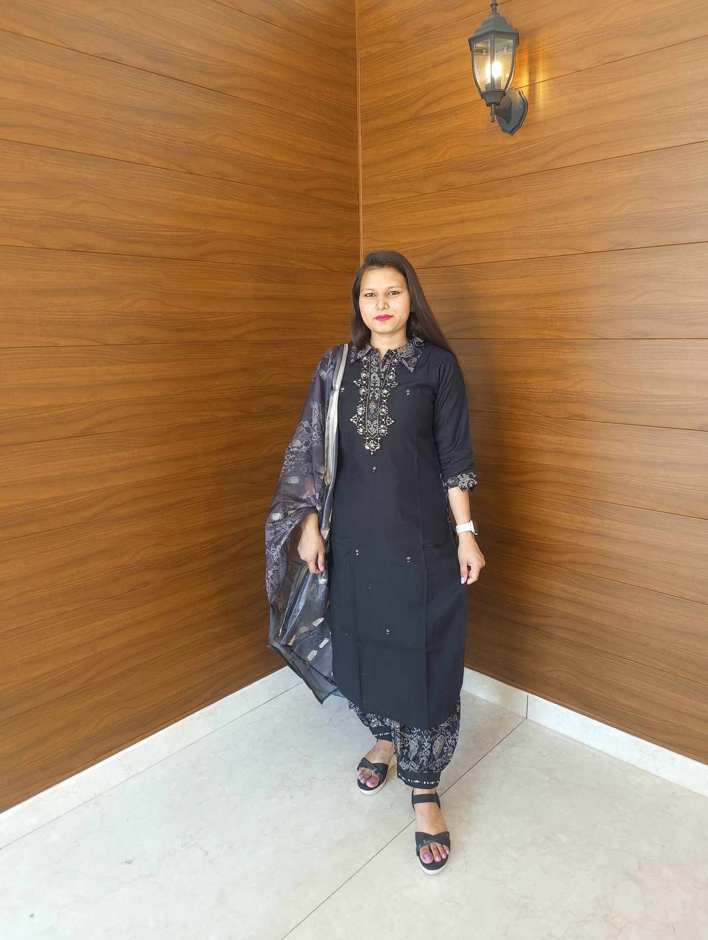 Pahnawaa Black Collared Suit with Designer Pant & Organza Dupatta