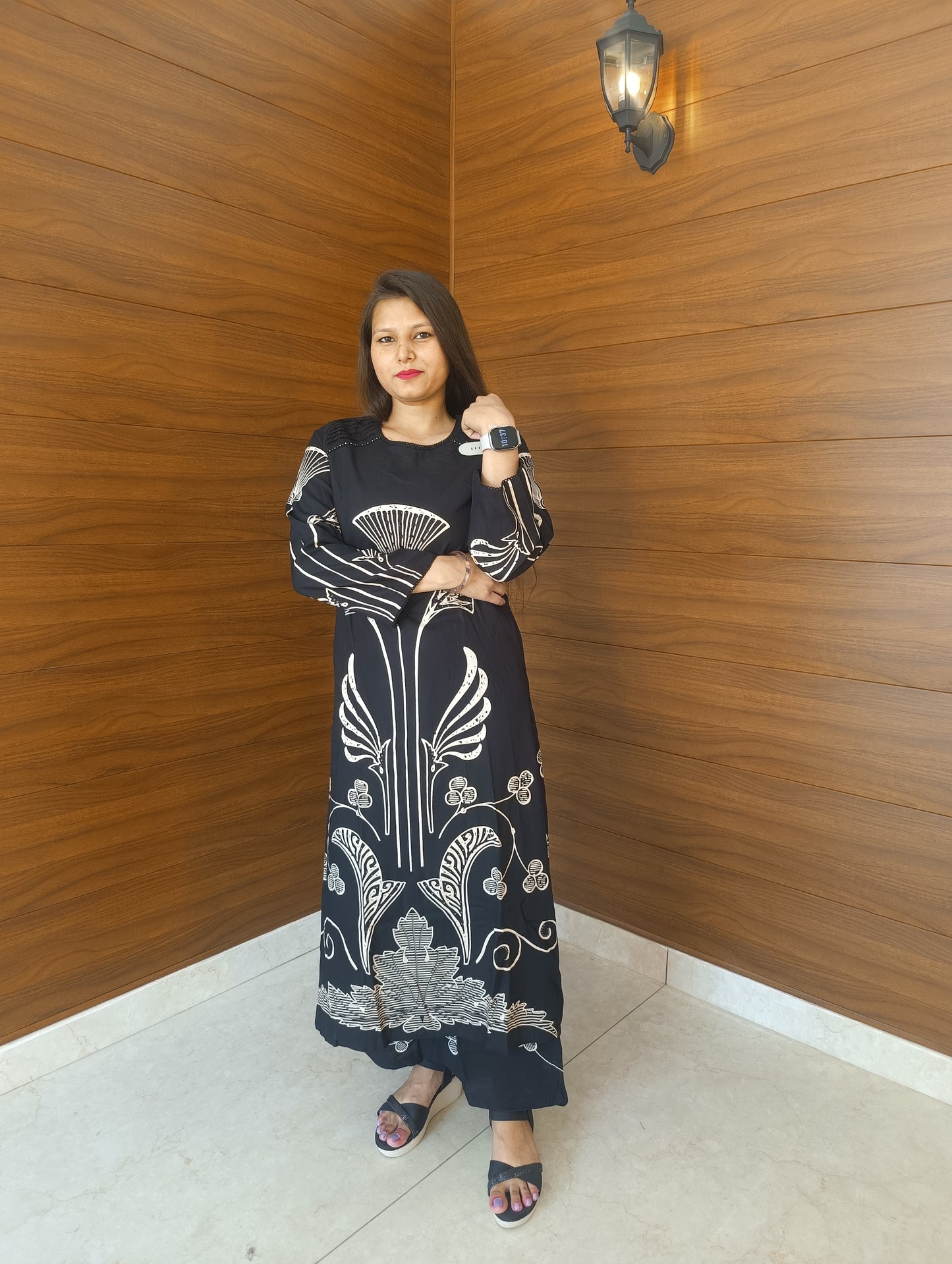 Pahnawaa Elegant Black Plazoo Suit Set with Embroidered Kurta.
