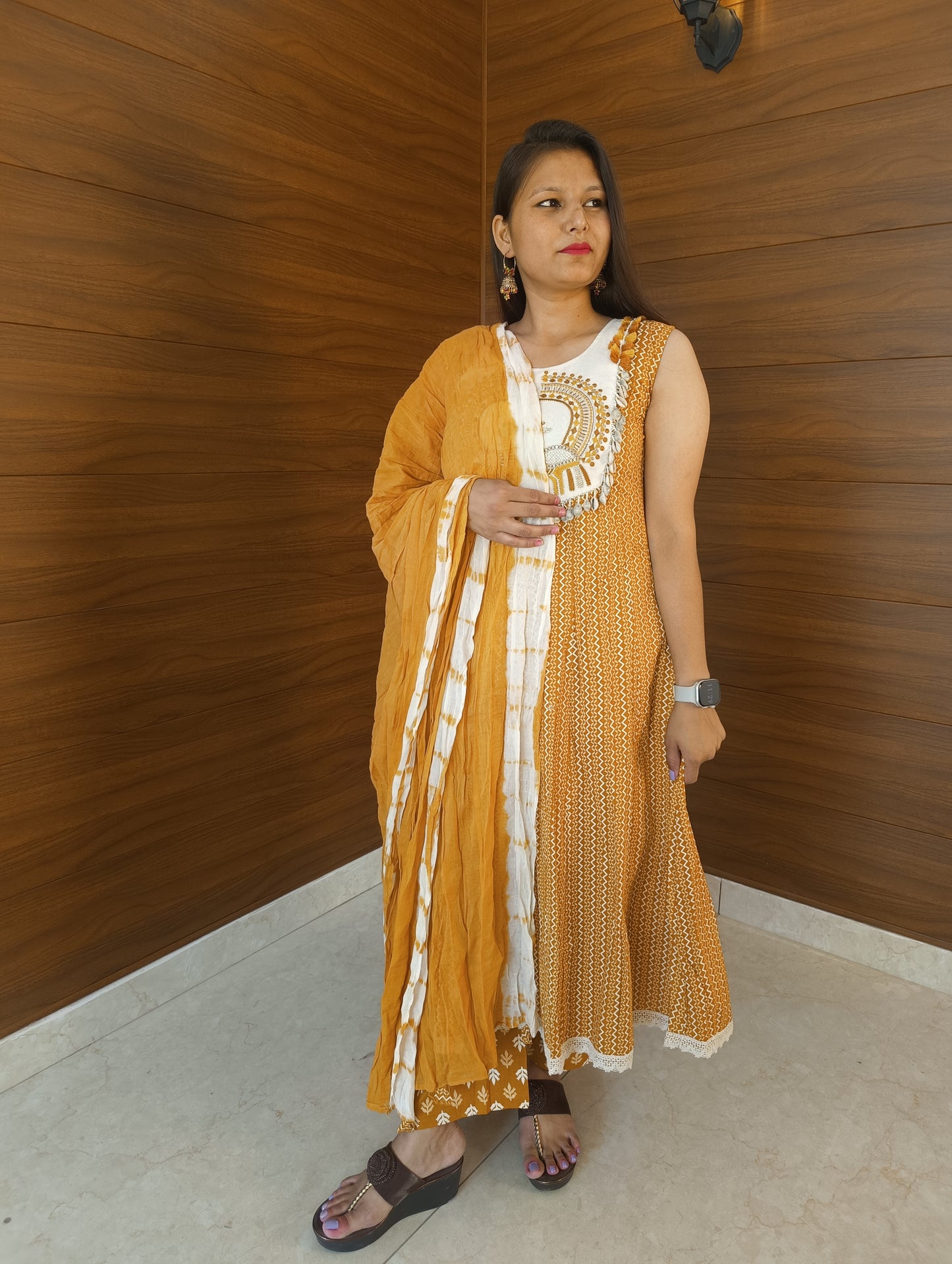 Pahnawaa Mustard Handwork Kurti Set with Shankh Design