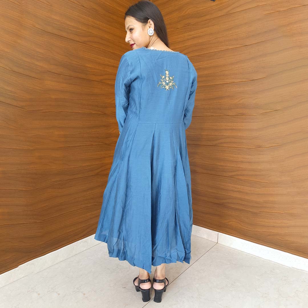 Pahnawaa Graceful Peacock A-Line Midi Dress