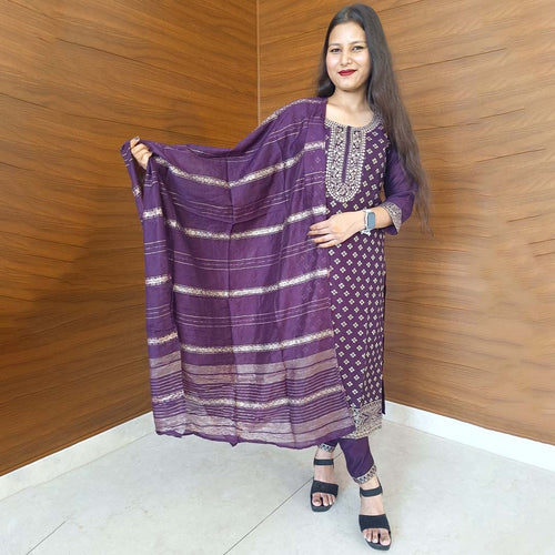 Pahnawaa Purple Silk Suit Set with Round Neck