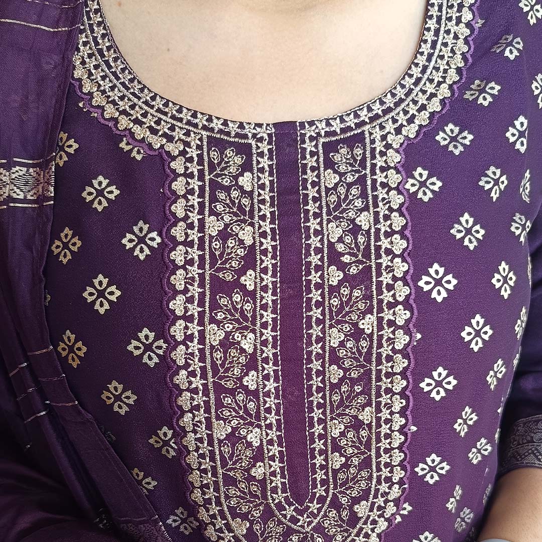 Pahnawaa Purple Silk Suit Set with Round Neck