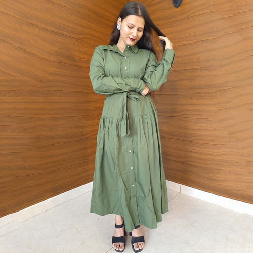 Pahnawaa Classic Green A-Line Midi Dress