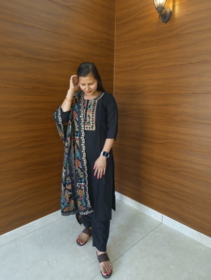 Pahnawaa Black Straight Suit with Printed Dupatta