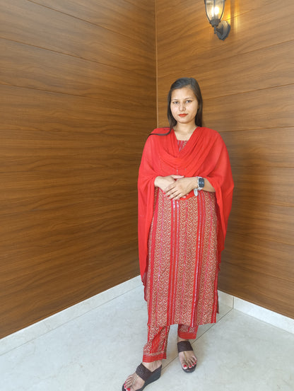 Pahnawaa Red Embroidery Straight Cut Suit with Embroidered Pant