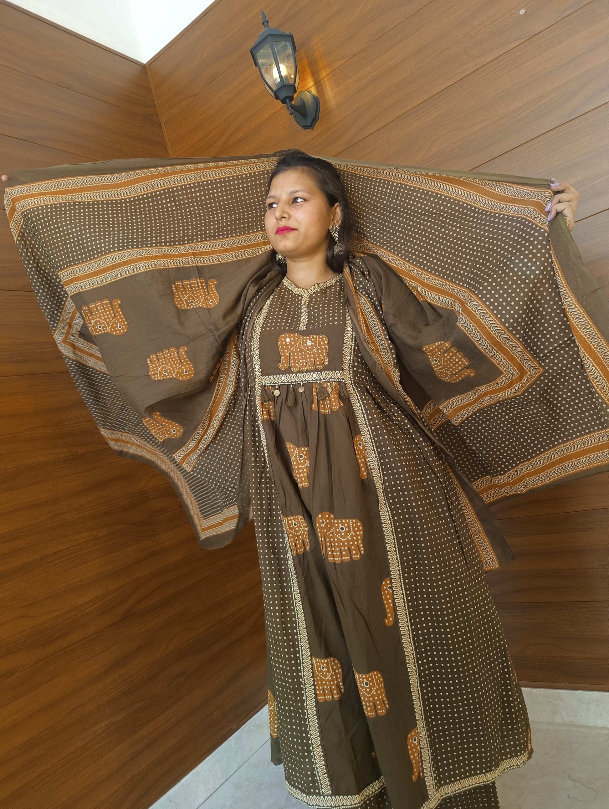 Pahnawaa Mehendi Green Suit with Elephant Print