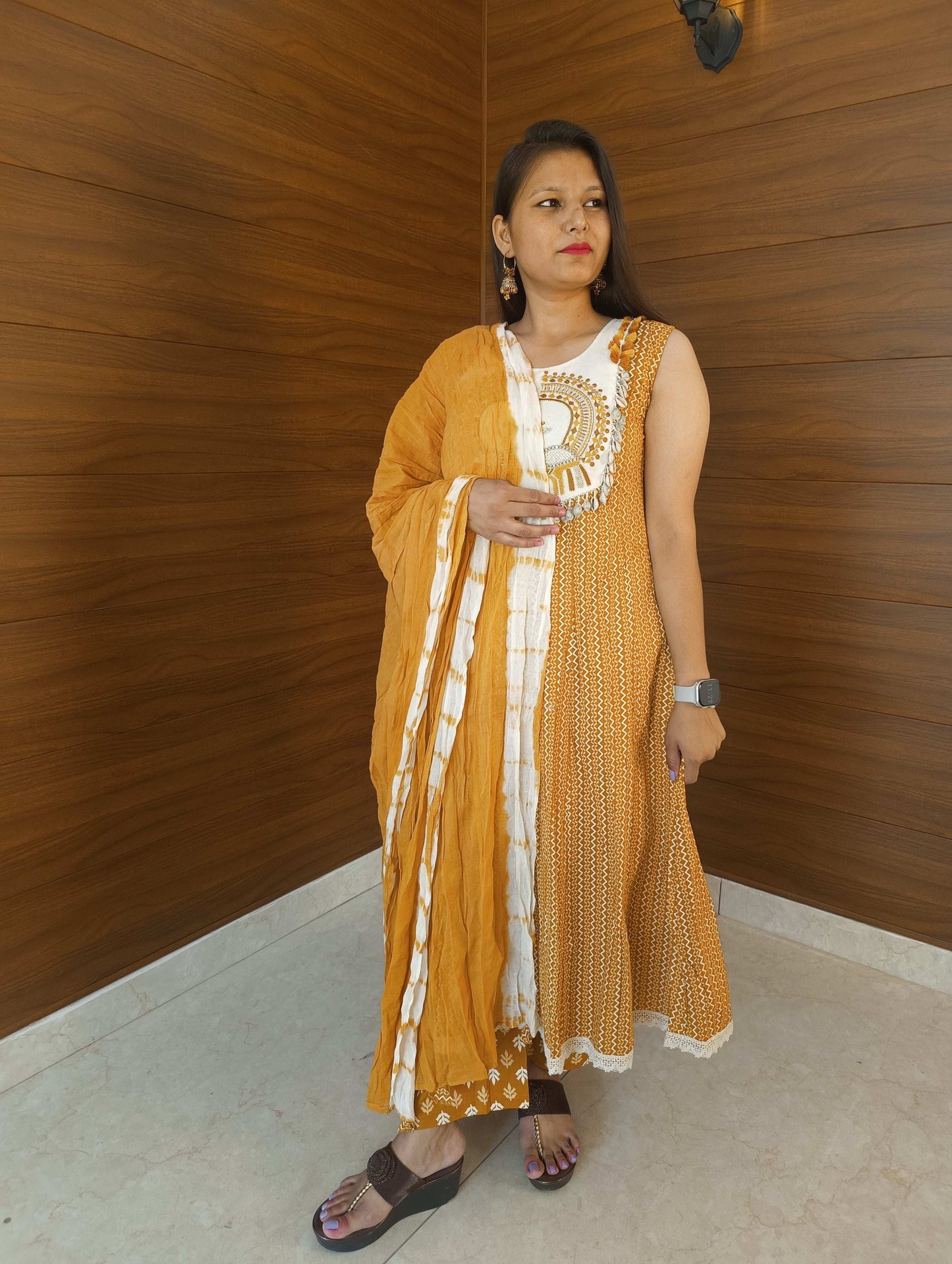 Pahnawaa Mustard Handwork Kurti Set with Shankh Design