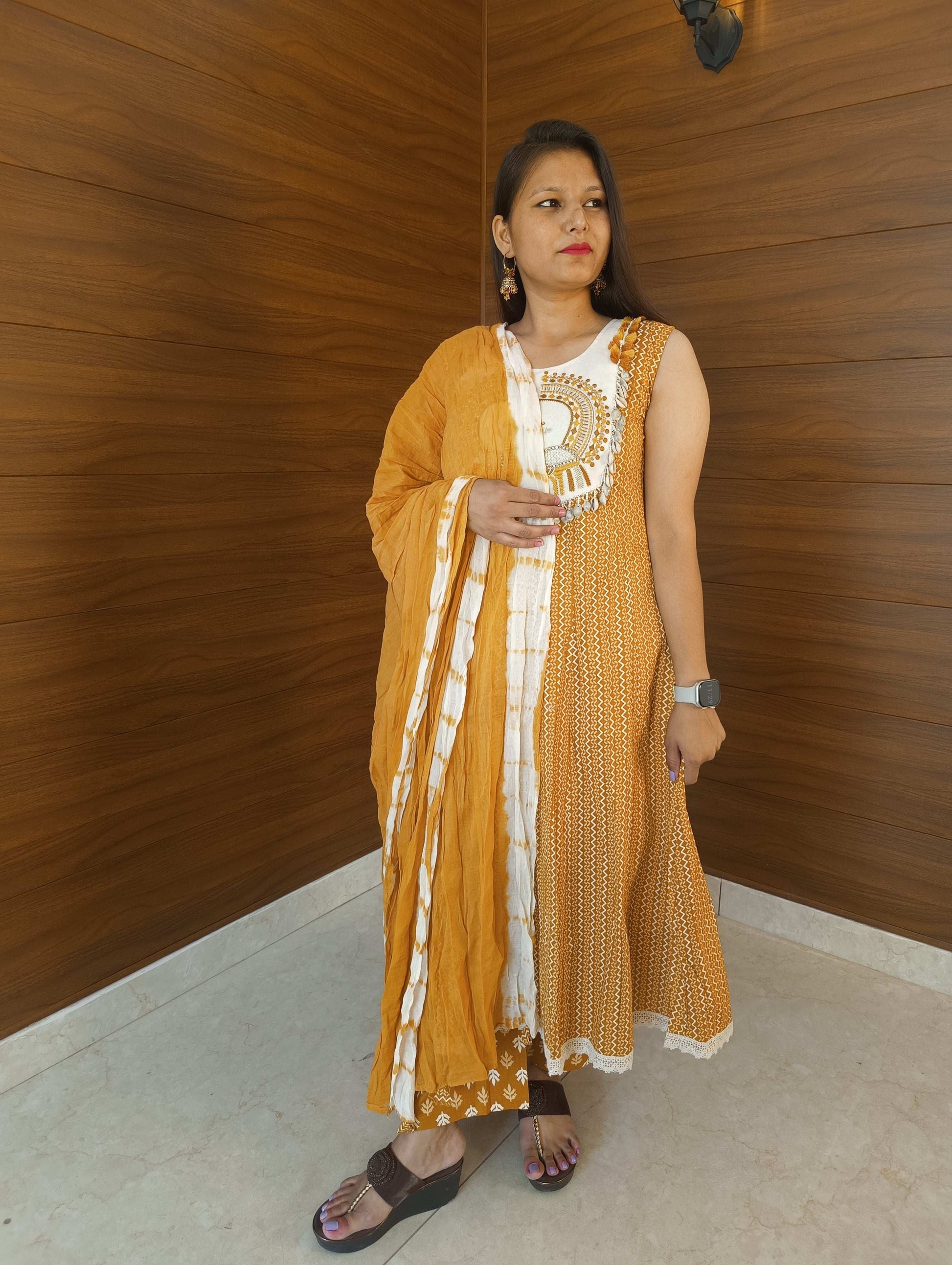 Pahnawaa Mustard Handwork Kurti Set with Shankh Design