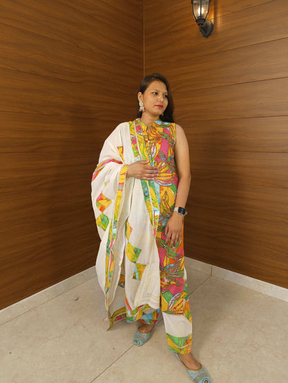Pahnawaaa White Multicolor Printed Suit with Work