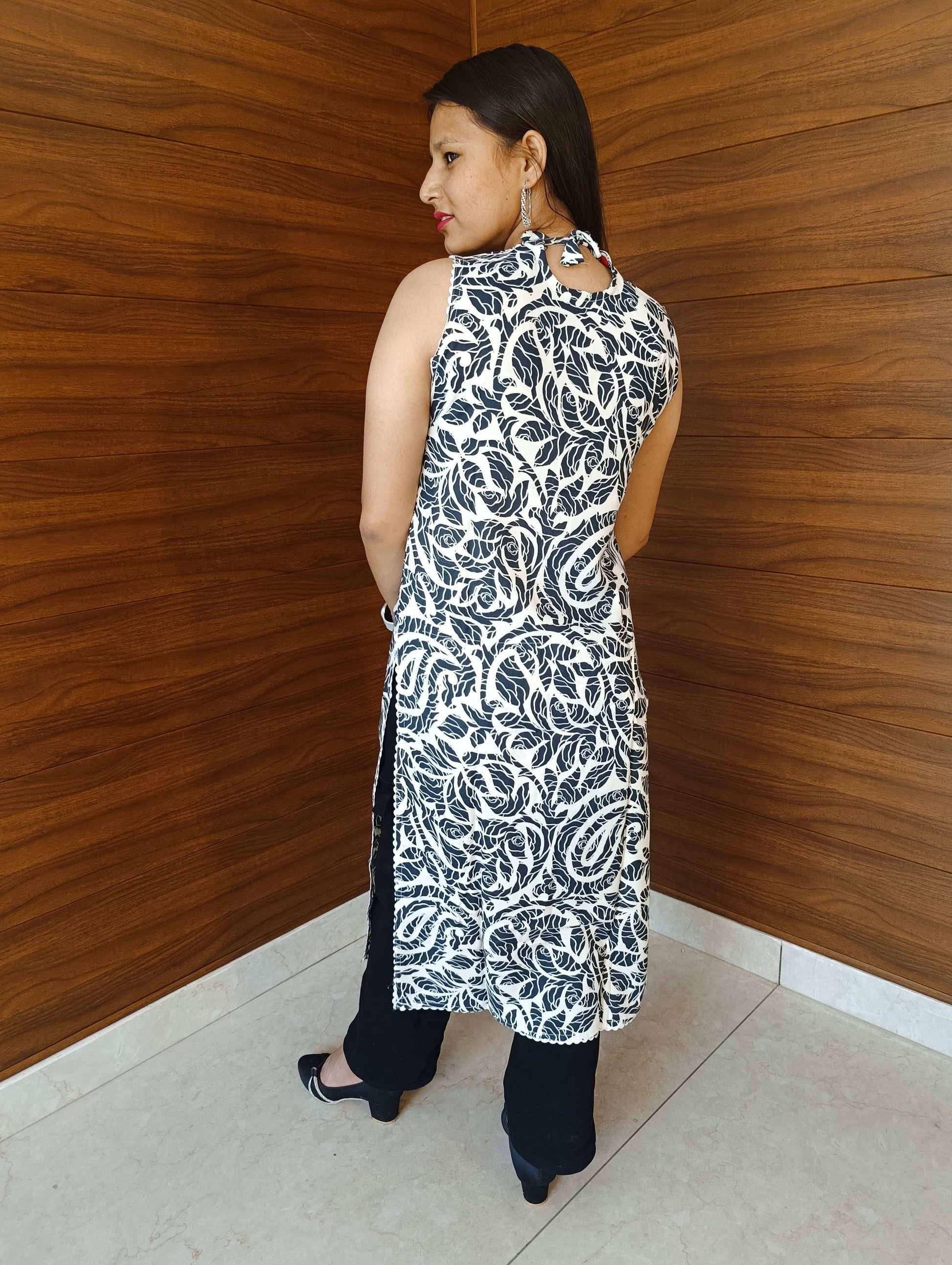 Pahnawaa White & Blue Lace Kurti