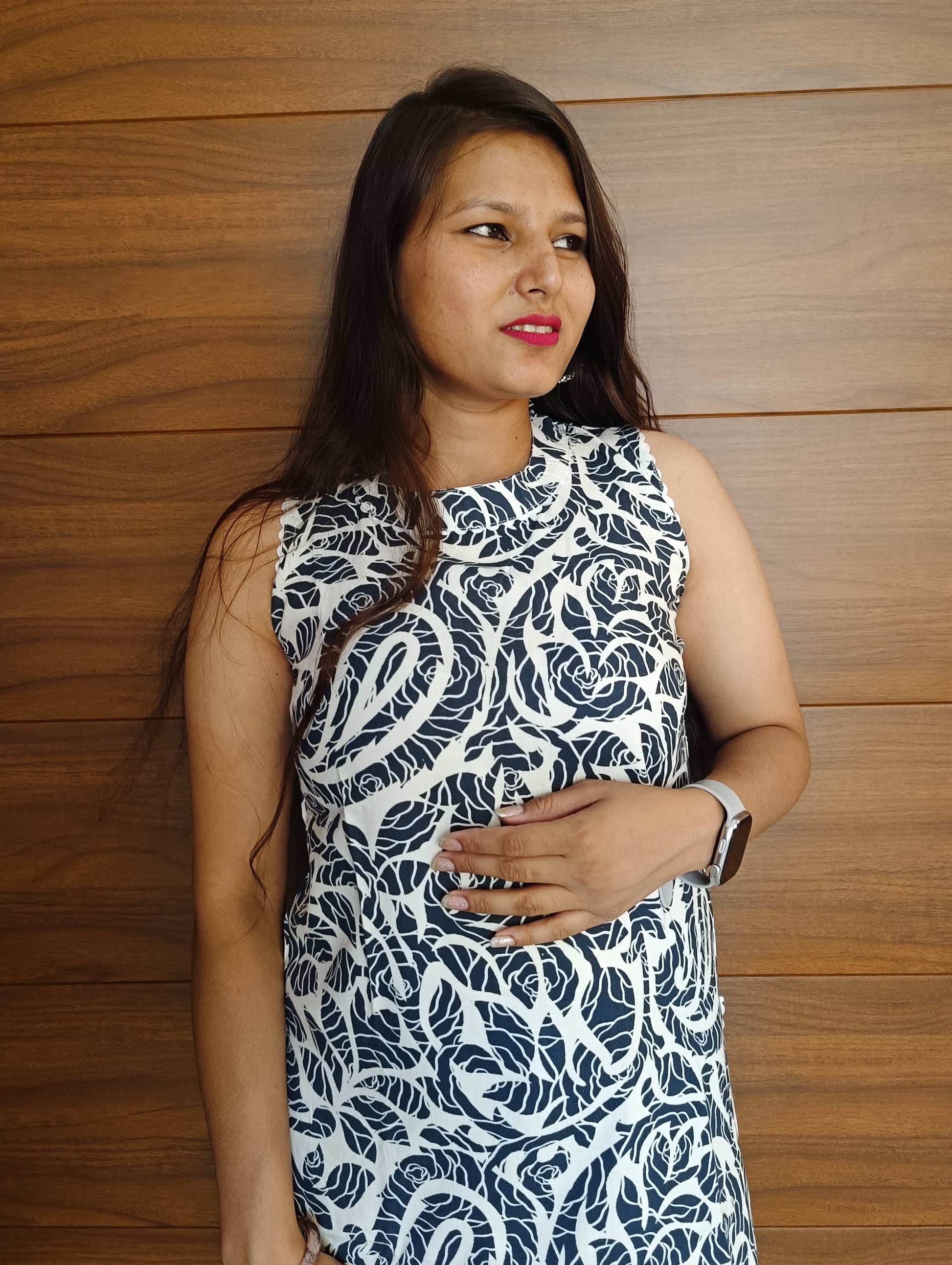 Pahnawaa White & Blue Lace Kurti