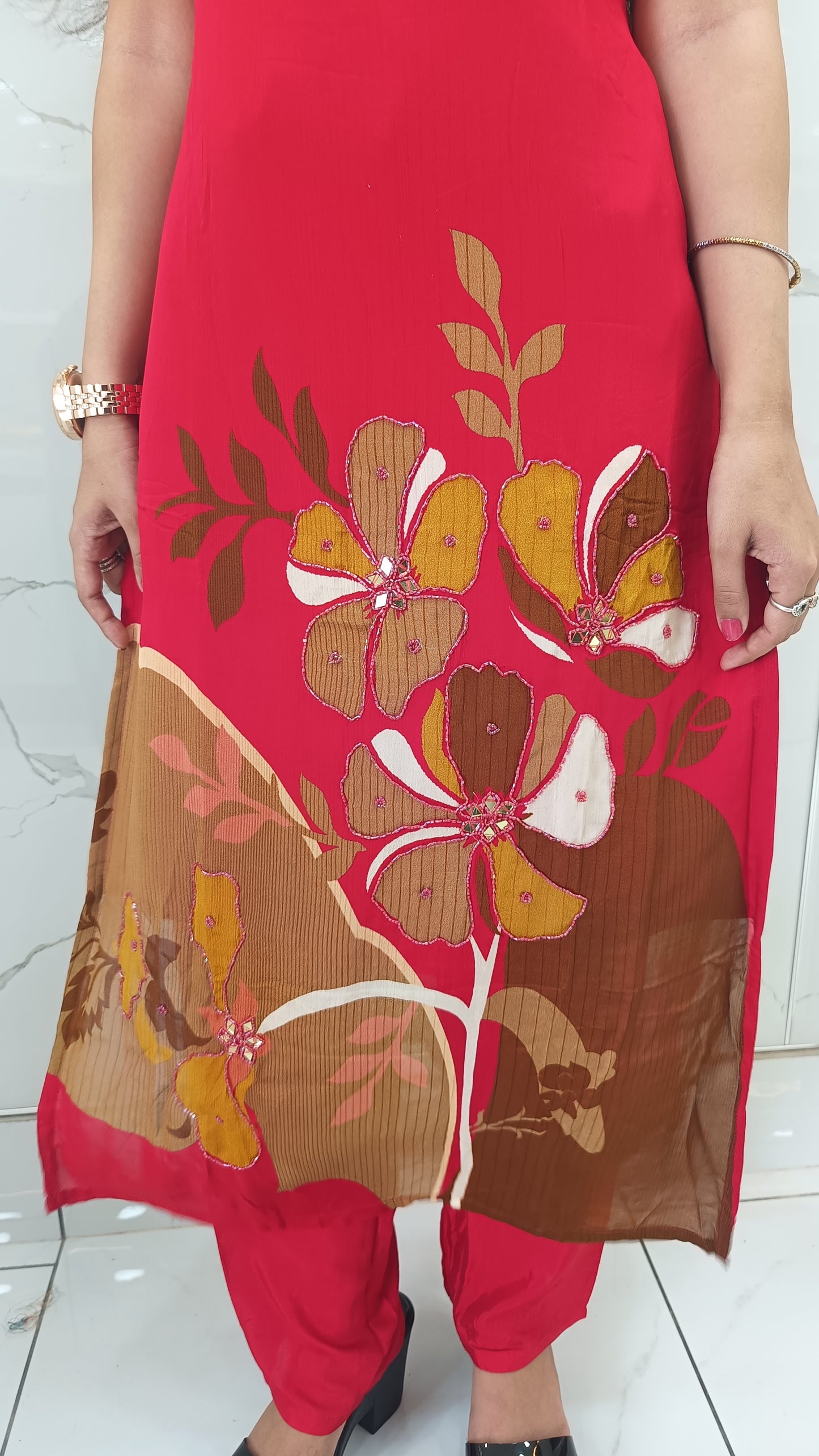 Women’s Red Chinnon Kurta Set with Dupatta