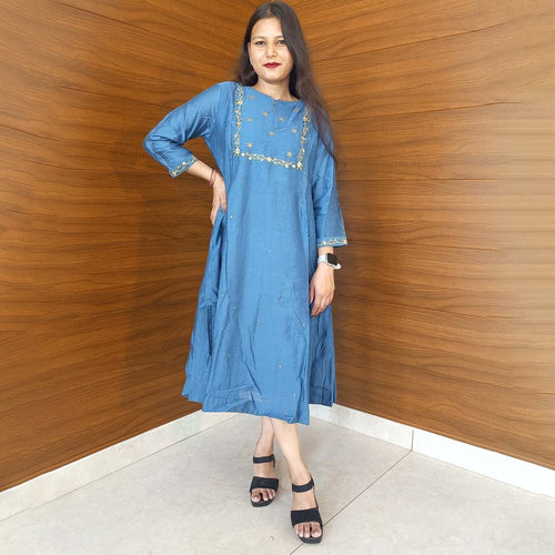 Pahnawaa Graceful Peacock A-Line Midi Dress